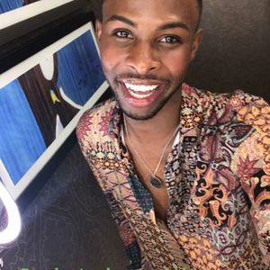 Meet your Posher, Cameron